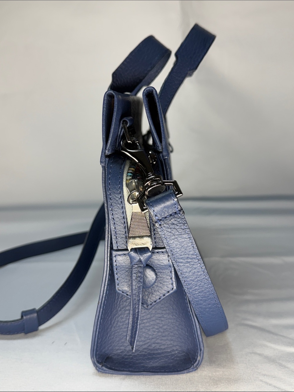 Min & Mon New York Vali Crossbody Navy Blue Pebbled Leather Top-Handle Satchel - Picture 3 of 10